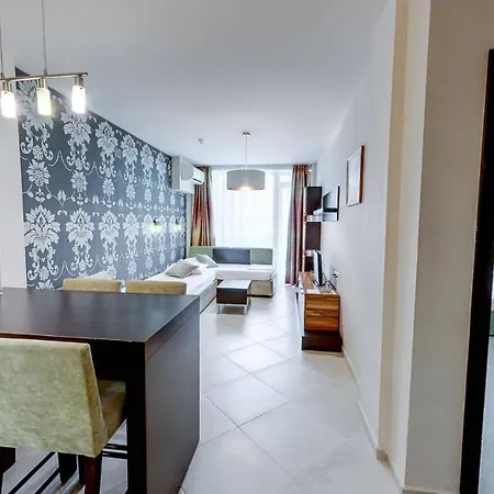 Briz Aparthotel